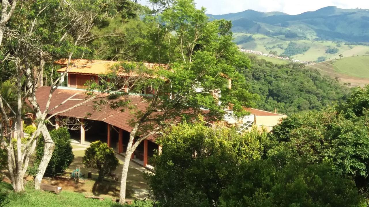 Pousada Campestre Sitio Da Lua Камандукая Екстериор снимка