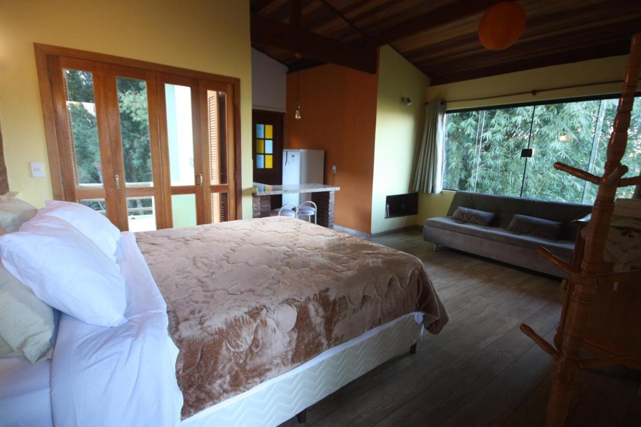 Pousada Campestre Sitio Da Lua Камандукая Екстериор снимка