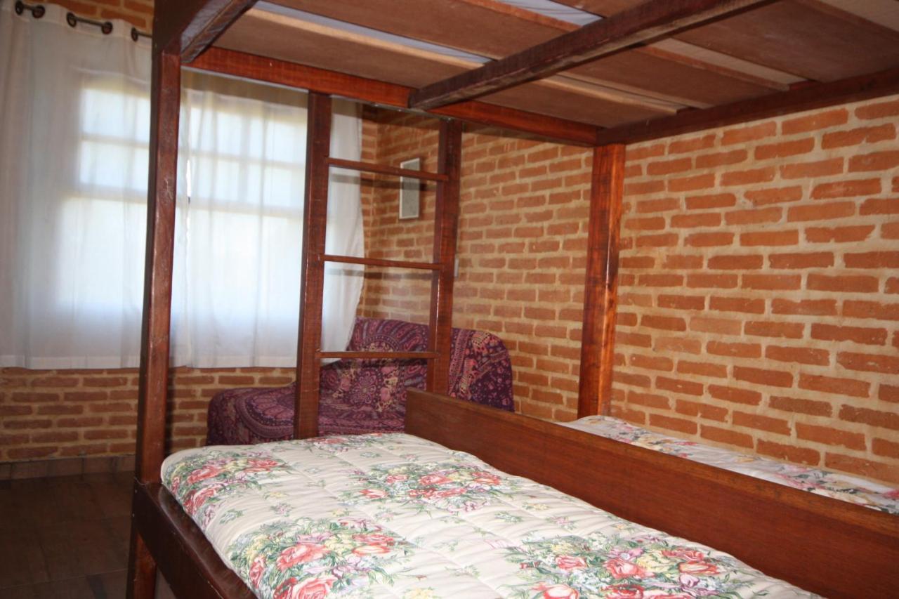 Pousada Campestre Sitio Da Lua Камандукая Екстериор снимка