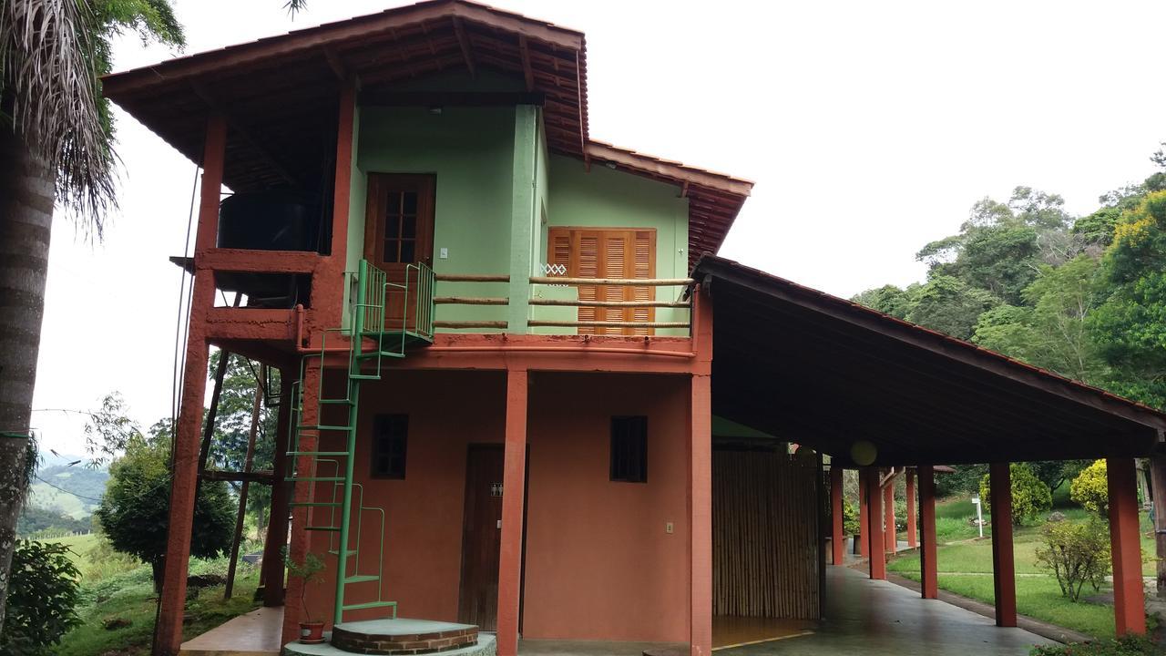 Pousada Campestre Sitio Da Lua Камандукая Екстериор снимка