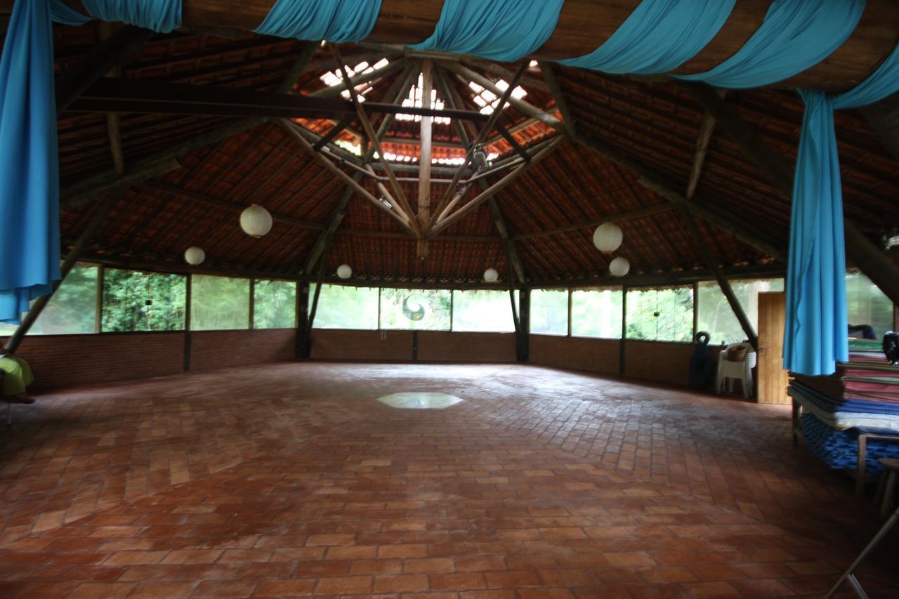 Pousada Campestre Sitio Da Lua Камандукая Екстериор снимка
