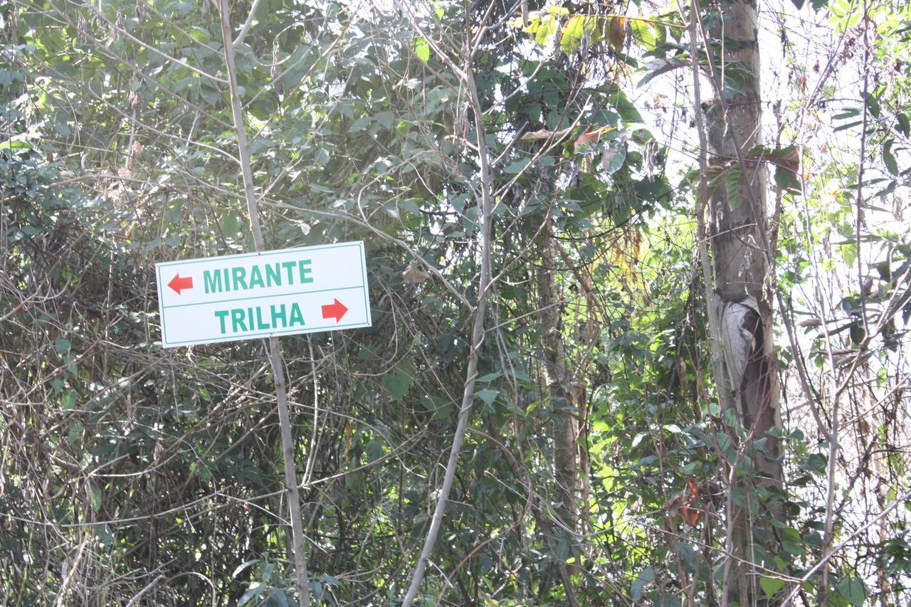 Pousada Campestre Sitio Da Lua Камандукая Екстериор снимка